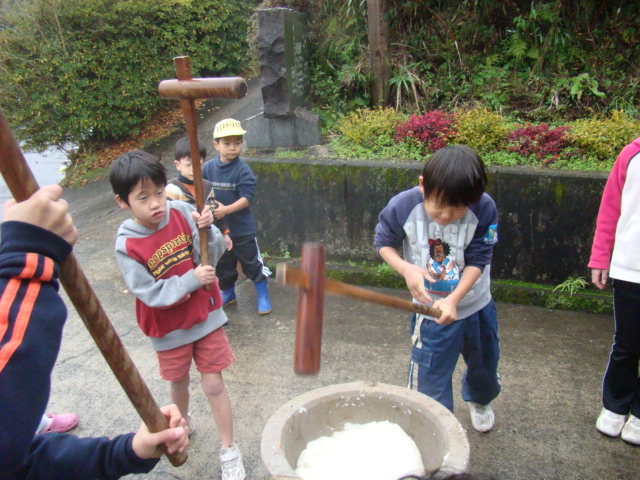 もちつき1